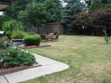 707 Thunderbird Dr, New Carlisle, IN 46552 - photo 5