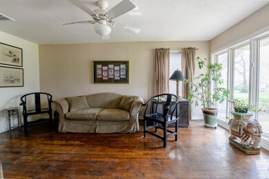 Molea-Crutcher-Home-7