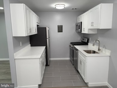 5464 85th Ave unit 201, New Carrollton, MD 20784 - photo 7