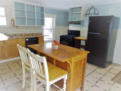 22 Summer St, Swanzey, NH 03446 - photo 5