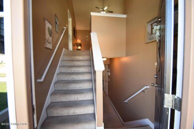 7427 Apple Mill Dr, Louisville, KY 40228 - photo 5