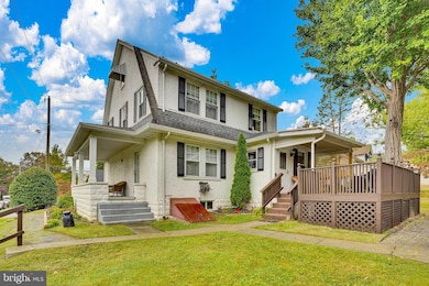 2247 Charles St, Glenside, PA 19038 - photo 2