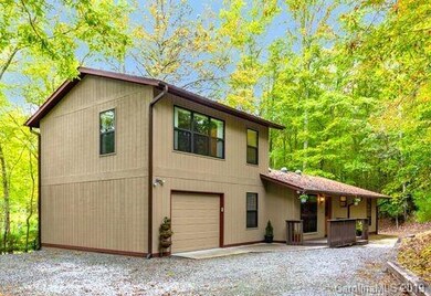 One of the flatest lots in Connestee!