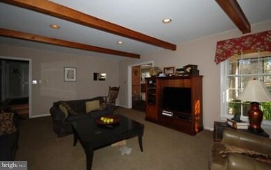 13 Cold Spring Ct, Potomac, MD 20854 - photo 6