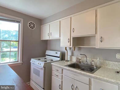 6615 Potomac Ave unit A1, Alexandria, VA 22307 - photo 6