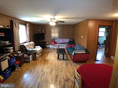 10525 Fort Ashby Rd, Keyser, WV 26726 - photo 4