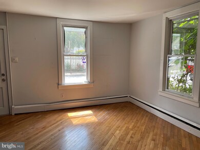 227 William St, Downingtown, PA 19335 - photo 3