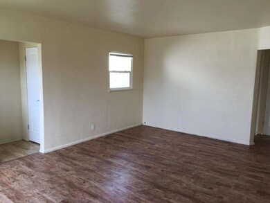 5 Living Room 1