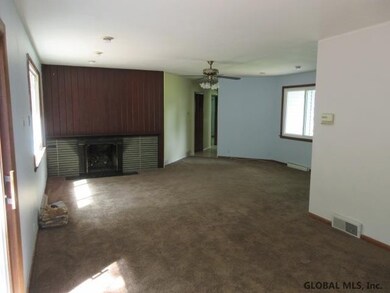 11 David Dr, Schenectady, NY 12302 - photo 4