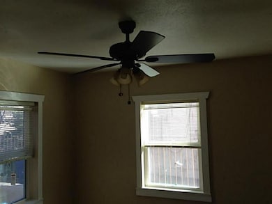 3204 Savannah Ave, El Paso, TX 79930 - photo 5