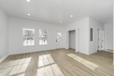 303 Middle St, Three Rivers, MI 49093 - photo 5