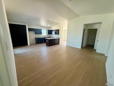 7833 E 46th Place, Yuma, AZ 85365 - photo 2