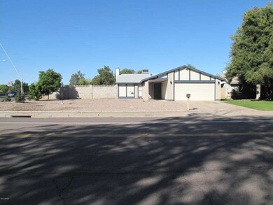 2000 N Arrowhead Dr, Chandler, AZ 85224 - photo 2