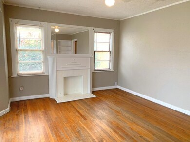 2123 30th St, Lubbock, TX 79411 - photo 2