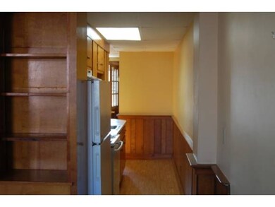 54 Court St unit 3, Portsmouth, NH 03801 - photo 5