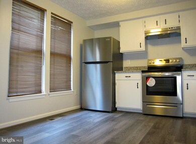 1302 Patriot Ln, Bowie, MD 20716 - photo 3