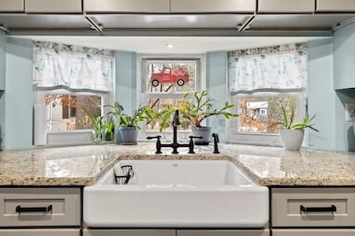 27 Siesta Dr, West Wareham, MA 02576 - photo 3