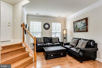 19475 Dover Cliffs Cir, Germantown, MD 20874 - photo 2