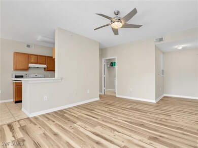 7935 Preserve Cir unit 423, Naples, FL 34119 - photo 5