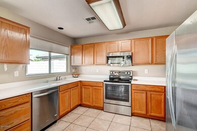 5994 W Geronimo Ct Chandler AZ-large-007