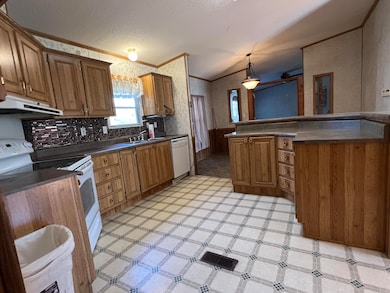 2018 Broome Rd, Hephzibah, GA 30815 - photo 7