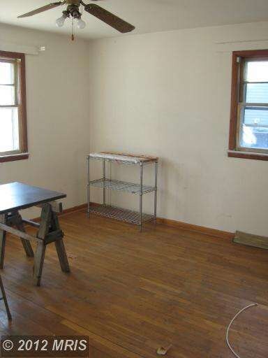 611 Balboa Ave, Capitol Heights, MD 20743 - photo 3