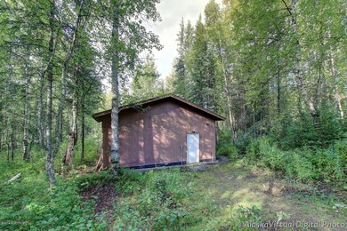 DETACHED SHOP/GARAGE