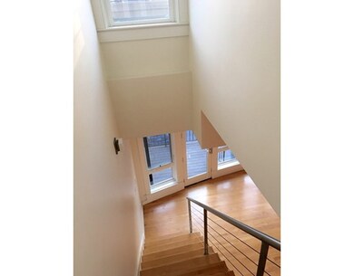 72 Hamilton St unit 9, Cambridge, MA 02139 - photo 4
