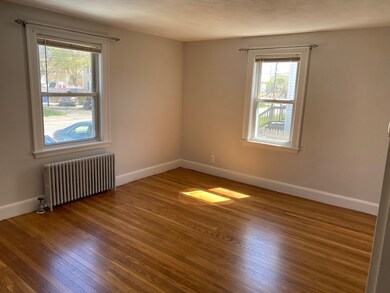 58-60 Bennett St unit 1, Waltham, MA 02453 - photo 5