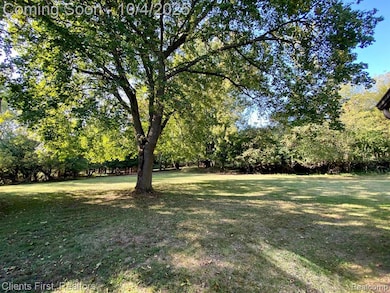 6040 Old Orchard Dr, Bloomfield Hills, MI 48301 - photo 6