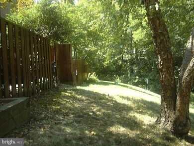 694 N Armistead St unit 48, Alexandria, VA 22312 - photo 6