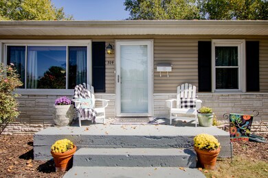 514 S Belcrest Ave-19