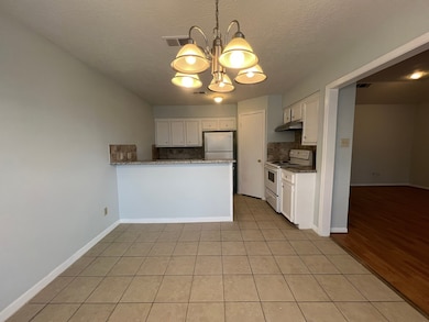 11500 Meadow Ln unit 4, Stafford, TX 77477 - photo 4