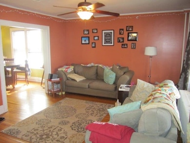 64 Pinewood Ave, Albany, NY 12208 - photo 4