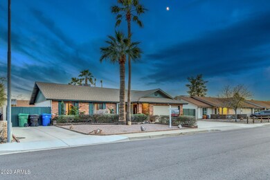 2439 E Catalina Ave, Mesa, AZ 85204 - photo 2