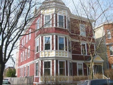 454 Green St unit 1, Cambridge, MA 02139 - photo 5