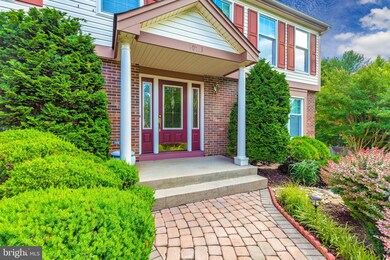 10713 Autumn Leaf Place, Germantown, MD 20876 - photo 2