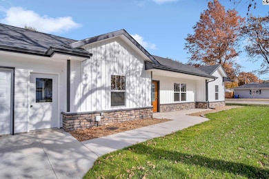 201 W Morgan St, Inman, KS 67546 - photo 4