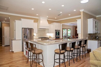 898 Breezy Ln, Grants Pass, OR 97527 - photo 6