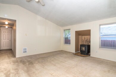 Reindeer Ave SW 2805 Web (10 of 34)