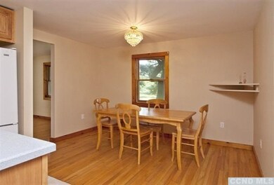 96 Lockwood Rd unit 2, Hudson, NY 12534 - photo 5