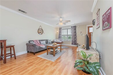 1725 Harvey Mitchell Pkwy S unit 1727, College Station, TX 77840 - photo 5