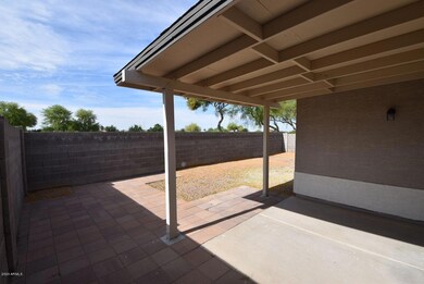 8519 E Laguna Azul Ave, Mesa, AZ 85209 - photo 3