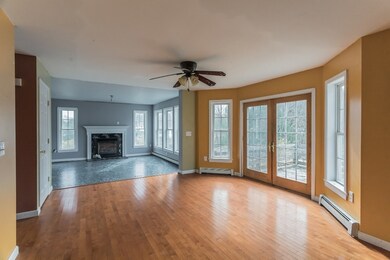 2811 Providence Rd, Northbridge, MA 01534 - photo 5