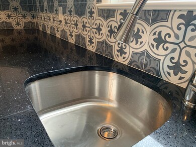 34 Rutledge Ave, Ewing, NJ 08618 - photo 6