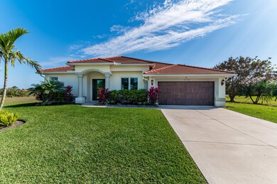 18198 Royal Hammock Blvd-large-004-013-F