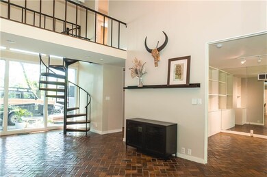 3121 SW 30th St, Des Moines, IA 50321 - photo 7