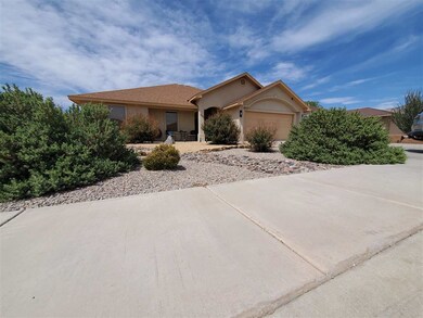 1033 Pajarito Dr, Alamogordo, NM 88310 - photo 2