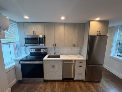 366 Hanover St unit 9, Boston, MA 02113 - photo 2