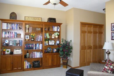 5240 Sassafras Dr, Fitchburg, WI 53711 - photo 6